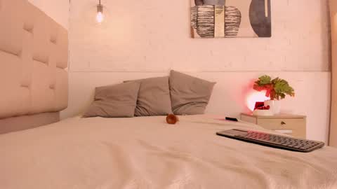 Snapshot of amatiista_12 chatting on December 20, 2024, 12:08 am A M A T I S T A online show from December 20, 2024, 12:08 am