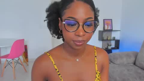 Tammy online show from November 22, 2025, 7:13 pm