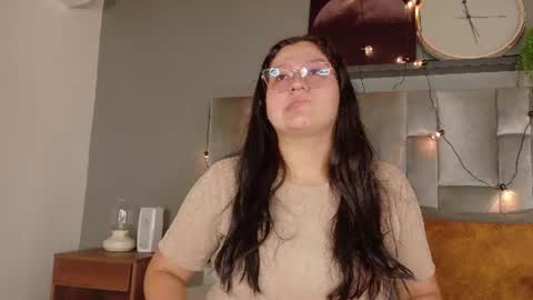 Snapshot of amatistasky__ chatting on June 17, 2026, 11:23 am AMATISTA online show from June 17, 2026, 11:23 am