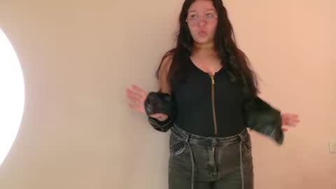 Snapshot of amatistasky__ chatting on July 11, 2026, 11:35 am AMATISTA online show from July 11, 2026, 11:35 am