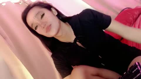 Amaya online show from October 24, 2025, 4:53 am