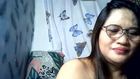 Snapshot of amazing_angel22 chatting on June 28, 2026, 10:49 pm amazing angel online show from June 28, 2026, 10:49 pm