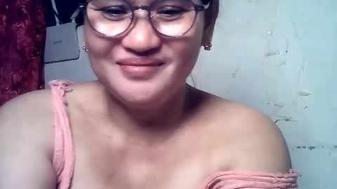 Snapshot of amazing_angel22 chatting on July 13, 2026, 11:13 am amazing angel online show from July 13, 2026, 11:13 am