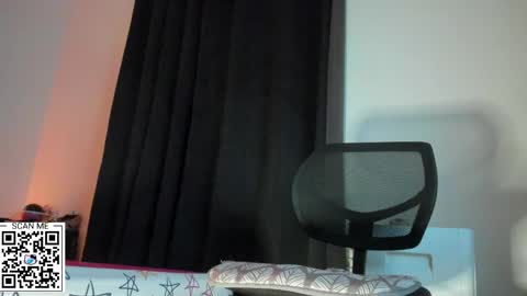 Snapshot of amazing_catalina chatting on May 10, 2026, 6:40 am CATALINA online show from May 10, 2026, 6:40 am