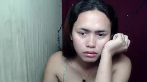 YELLA online show from November 14, 2025, 11:24 pm