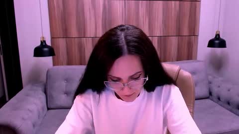 Snapshot of amazingeyes89 chatting on May 5, 2026, 2:58 pm Izza online show from May 5, 2026, 2:58 pm