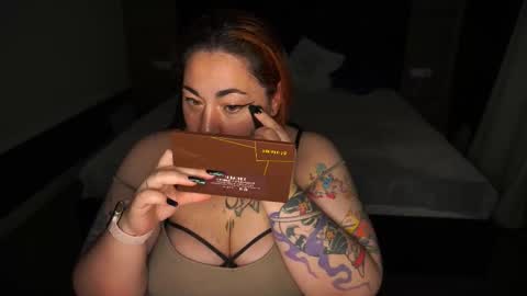 Ellie online show from November 25, 2025, 11:05 pm