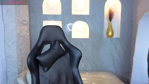 LIVE 0730AM-0200PM online show from November 13, 2025, 12:59 pm