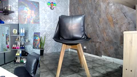 Snapshot of ambar_rose2 chatting on December 15, 2024, 11:45 am ambar rose2 online show from December 15, 2024, 11:45 am