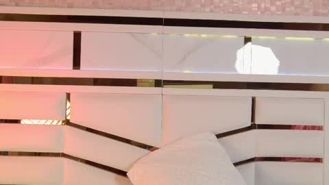 Julieta  online show from December 1, 2025, 11:48 am