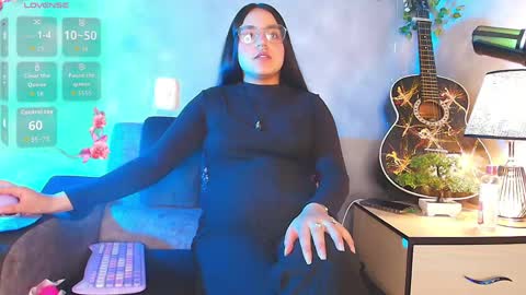 Snapshot of ambardevon_x chatting on April 14, 2026, 8:15 pm ambardevon_x online show from April 14, 2026, 8:15 pm