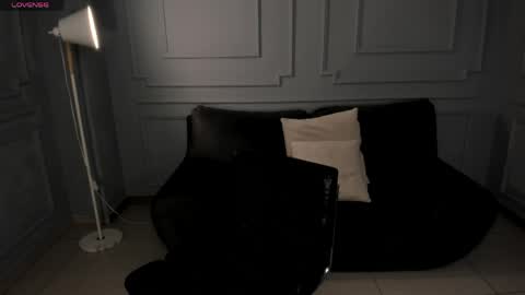 Ambar  online show from March 30, 2026, 11:44 am