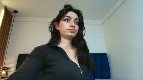 Snapshot of ambarlee_ chatting on June 23, 2026, 12:03 pm AMBAR LEE online show from June 23, 2026, 12:03 pm