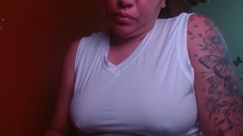 Snapshot of ambarmilf09 chatting on November 17, 2025, 3:45 am ambarmilf09 online show from November 17, 2025, 3:45 am