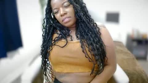 Snapshot of ambarose88 chatting on October 13, 2025, 1:11 pm Amoya online show from October 13, 2025, 1:11 pm