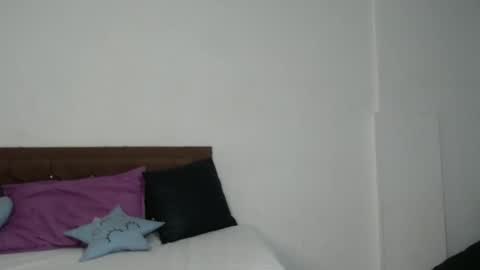 Snapshot of ambel_rose chatting on January 3, 2025, 2:10 am ambel_rose online show from January 3, 2025, 2:10 am