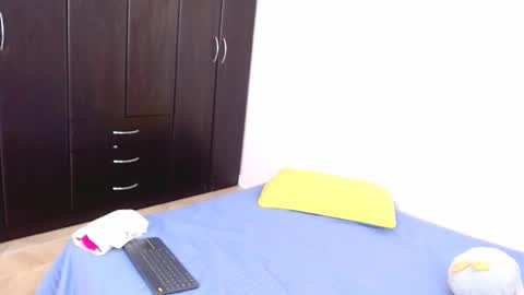 ambel_rose online show from November 16, 2025, 6:46 pm