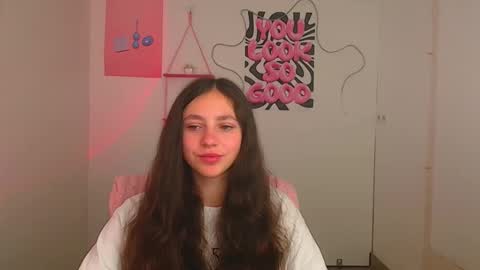 Snapshot of amber__r chatting on May 9, 2026, 5:12 am Amber online show from May 9, 2026, 5:12 am