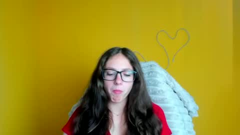 Snapshot of amber__r chatting on June 18, 2026, 11:25 am Amber online show from June 18, 2026, 11:25 am