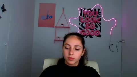 Snapshot of amber__r chatting on July 7, 2026, 7:34 am Amber online show from July 7, 2026, 7:34 am