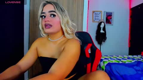 Snapshot of amber_bigcum chatting on July 27, 2026, 10:44 am Amber sofia pitter online show from July 27, 2026, 10:44 am