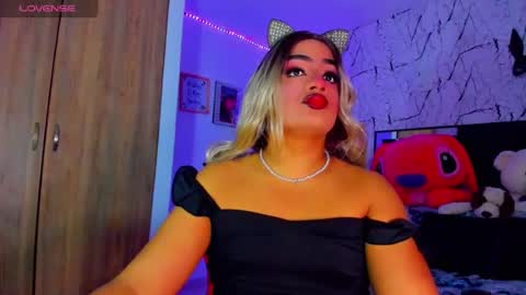 Snapshot of amber_bigcum chatting on August 7, 2026, 8:38 am Amber sofia pitter online show from August 7, 2026, 8:38 am