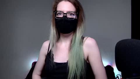 Snapshot of amber_candyfloss chatting on December 9, 2024, 1:51 am Amber non-nude model online show from December 9, 2024, 1:51 am