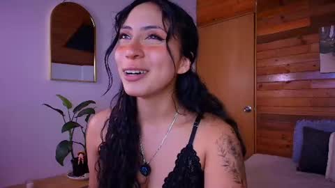 Snapshot of amber_curly chatting on June 24, 2026, 9:14 pm amber_curly online show from June 24, 2026, 9:14 pm