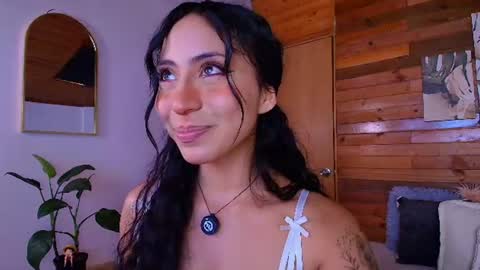 Snapshot of amber_curly chatting on June 26, 2026, 5:39 pm amber_curly online show from June 26, 2026, 5:39 pm