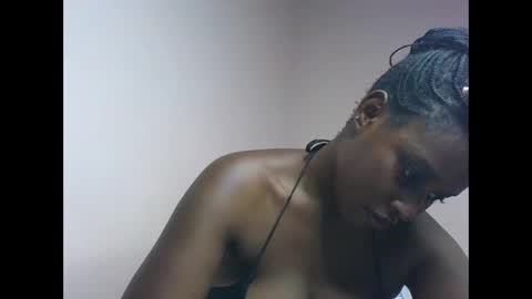 Snapshot of amber_cutie2 chatting on March 14, 2026, 1:27 pm amber_cutie2 online show from March 14, 2026, 1:27 pm