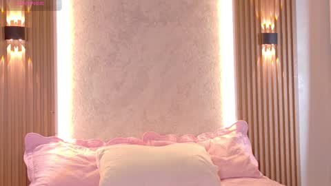 Snapshot of amber_gibsson2 chatting on February 21, 2026, 1:12 pm Amber online show from February 21, 2026, 1:12 pm