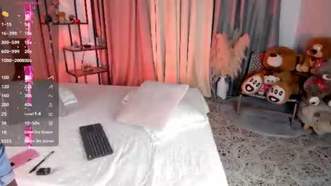 Snapshot of amber_maxwell chatting on June 13, 2026, 9:24 pm Amber online show from June 13, 2026, 9:24 pm
