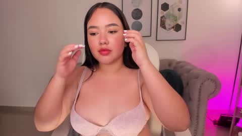 Snapshot of amber_riott chatting on November 14, 2025, 12:04 pm amber online show from November 14, 2025, 12:04 pm