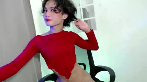 Snapshot of amber_sex19 chatting on April 7, 2026, 11:43 am amber_sex19 online show from April 7, 2026, 11:43 am