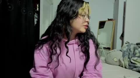 Snapshot of amber_storrm02 chatting on February 23, 2026, 3:26 am Amber online show from February 23, 2026, 3:26 am