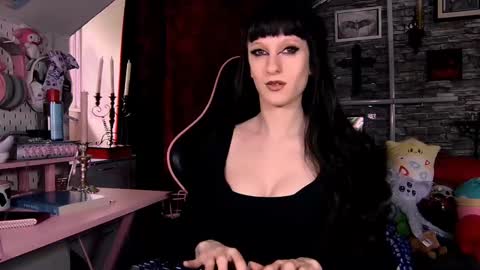 DEMONESS AMBER 666 online show from September 15, 2025, 9:04 pm