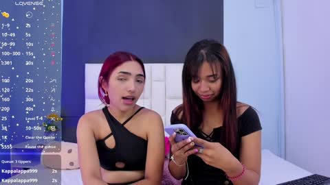 Amber Baker  online show from December 4, 2024, 2:59 pm