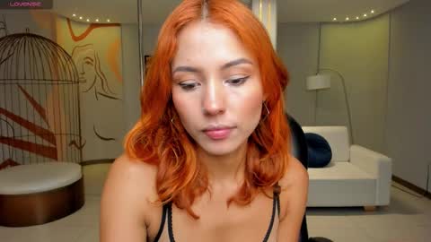  Amber   online show from November 5, 2025, 7:14 pm