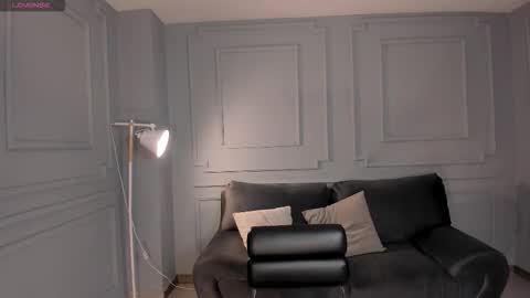 Snapshot of amberfox_1 chatting on December 5, 2025, 11:52 am Amber Fox online show from December 5, 2025, 11:52 am