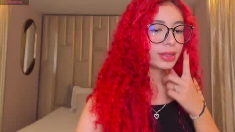 Snapshot of amberfox_1 chatting on December 17, 2025, 11:49 am Amber Fox online show from December 17, 2025, 11:49 am