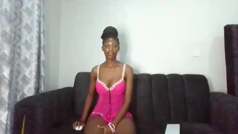 CAMI online show from October 31, 2025, 8:32 pm