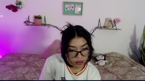 Amber Jeong online show from January 9, 2025, 2:11 am