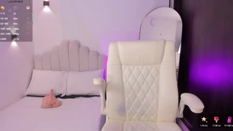 Snapshot of amberlewis_ chatting on May 31, 2026, 10:44 pm Amber online show from May 31, 2026, 10:44 pm