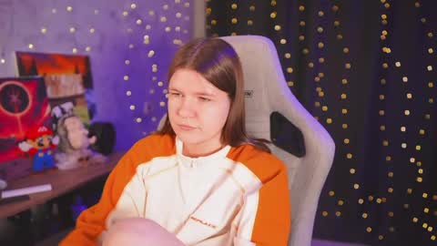 Snapshot of amberlyyy chatting on May 24, 2026, 9:58 am my name is Sonya but you can call me your favorite girl 3 online show from May 24, 2026, 9:58 am