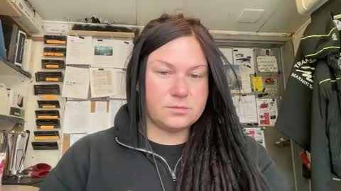 Snapshot of ambermoss7 chatting on February 25, 2026, 9:24 pm ambermoss7 online show from February 25, 2026, 9:24 pm