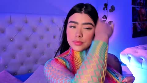 MISS AMBERR online show from September 29, 2025, 12:10 pm