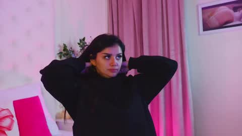 Snapshot of amberseyes chatting on April 27, 2026, 5:49 am Amberseyes online show from April 27, 2026, 5:49 am