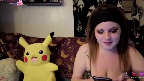 amburlicious online show from November 11, 2025, 4:23 am