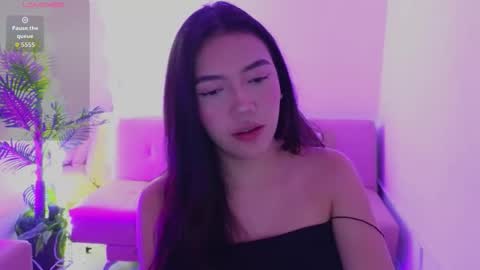 Snapshot of ameelia_tay chatting on November 15, 2025, 11:29 am AMELIA online show from November 15, 2025, 11:29 am