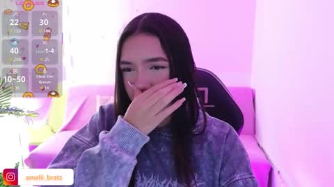 Snapshot of ameelia_tay chatting on November 25, 2025, 11:32 am AMELIA online show from November 25, 2025, 11:32 am